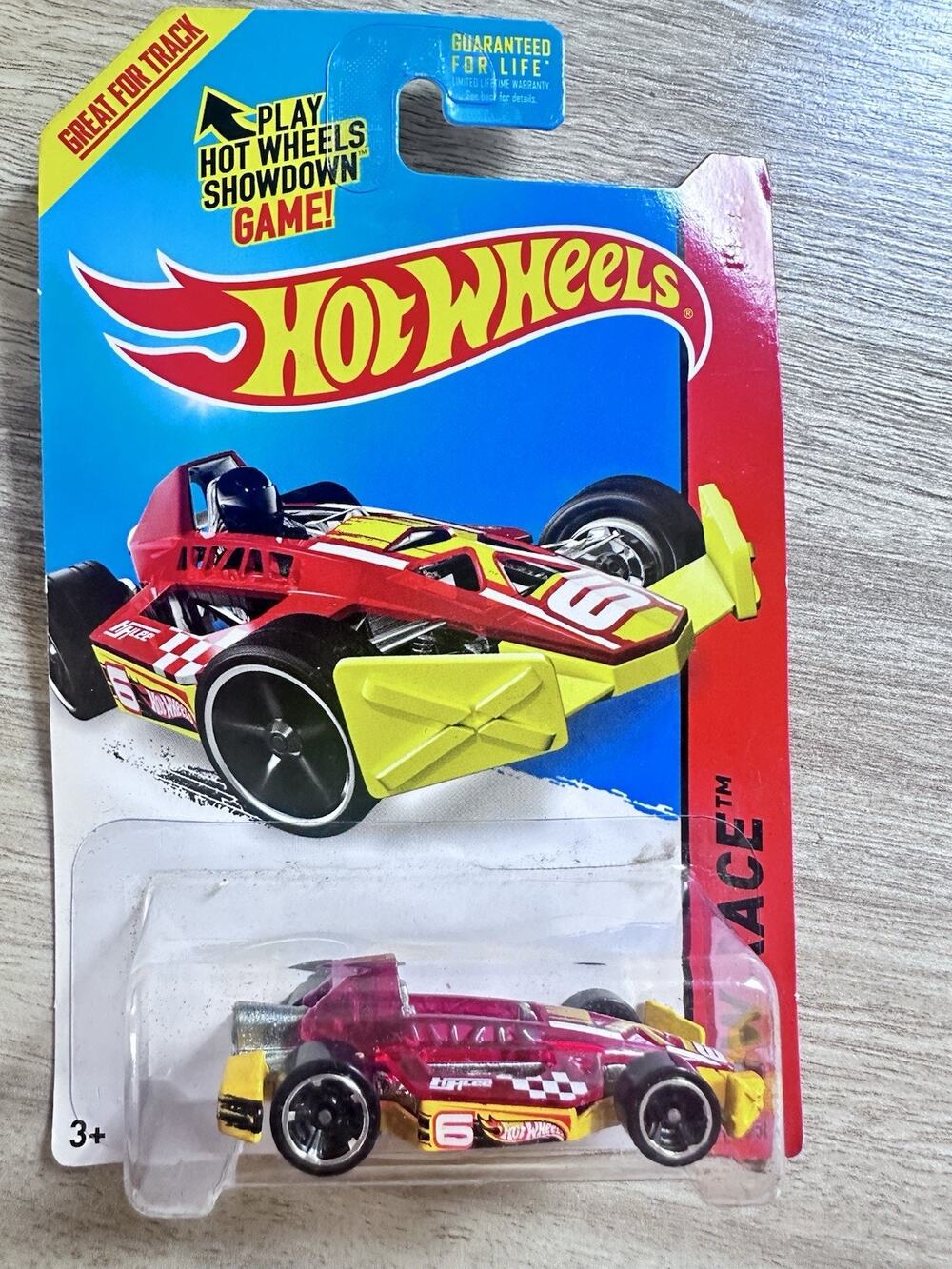 HOT WHEELS 2015 HW RACE Super Chromes #162/250 Arrow Dynamic Hotwheels